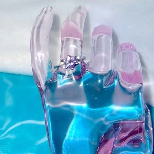 #407✅ Purple/pink gemstone ring